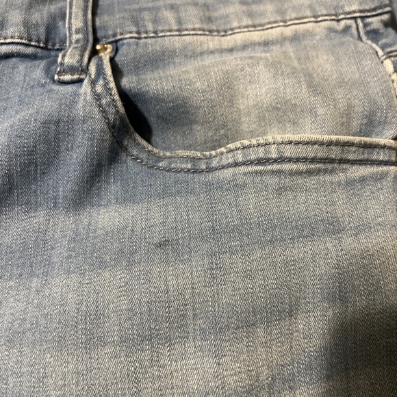 Mugsy Piers Straight Leg Light Wash Blue Jeans 4 Way Stretch, Size 34x32 (34x31) - Picture 6 of 16